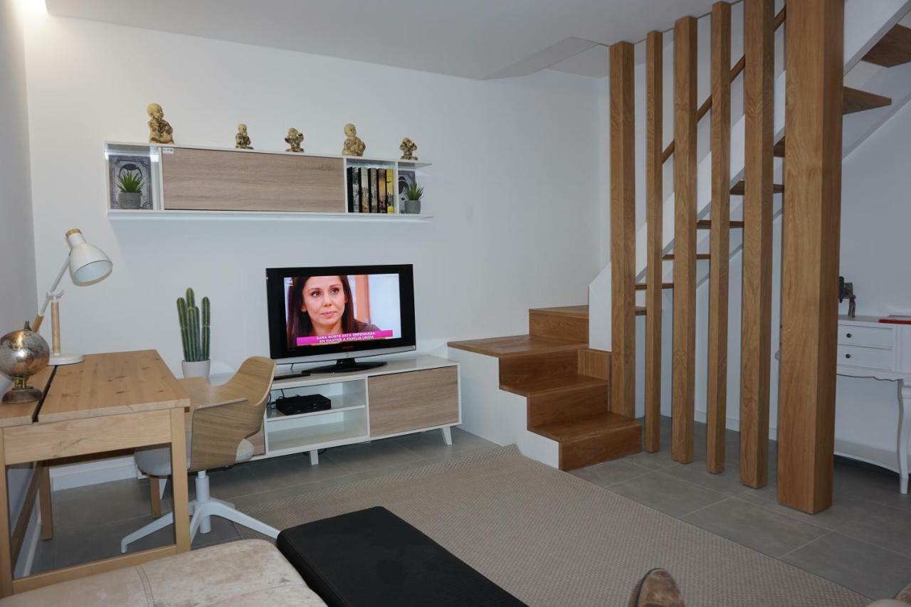 House 41 Villa วีลาโนวา เจ ฟามาลีเกา ภายนอก รูปภาพ